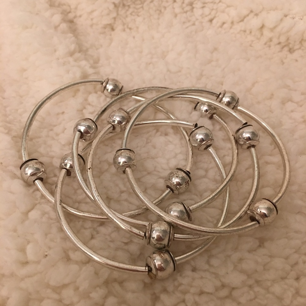 Stretch bangles